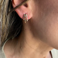 Aretes de diamantes curvos